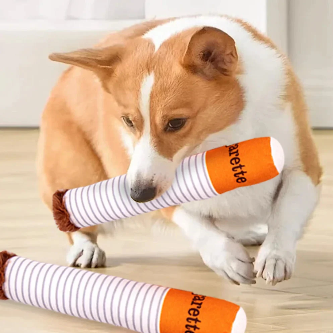 Brinquedo Cigarro de Pelúcia para Cães