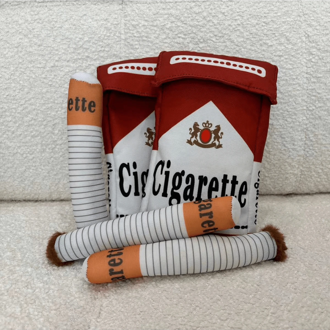 Brinquedo Cigarro de Pelúcia para Cães